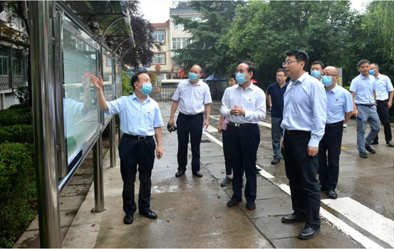 西安市副市长贠笑冬一行深入欧博allbet临潼社区考察调研